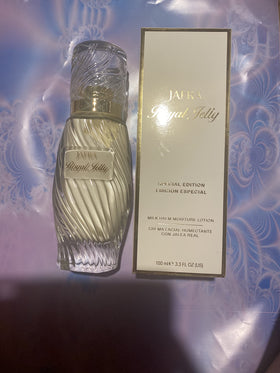 Jafra Royal Jelly Milk Balm Advanced jar close-up showing creamy texture for daily hydration.