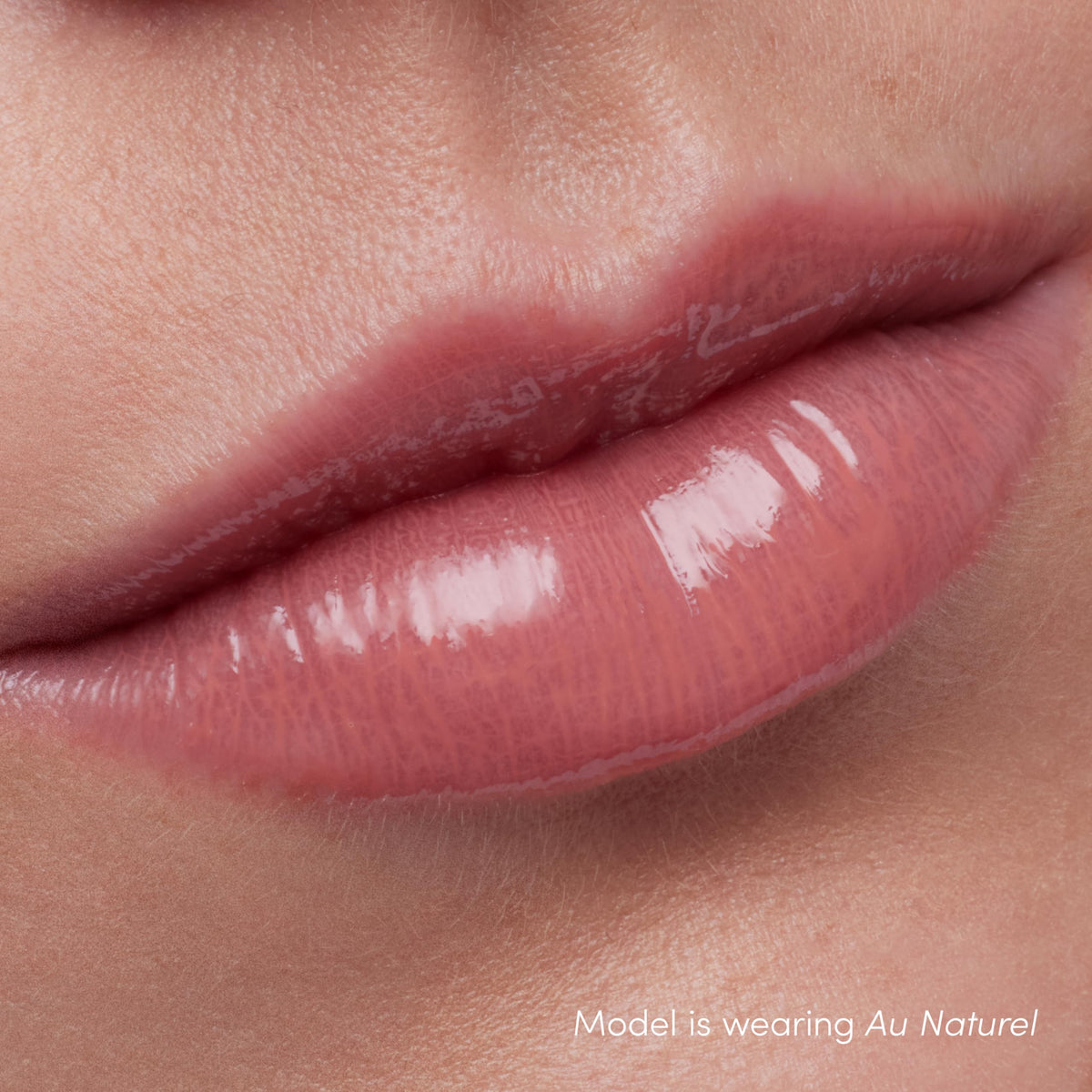 Jane Iredale ColorLuxe Au Naturel close-up reveals cushiony lip comfort