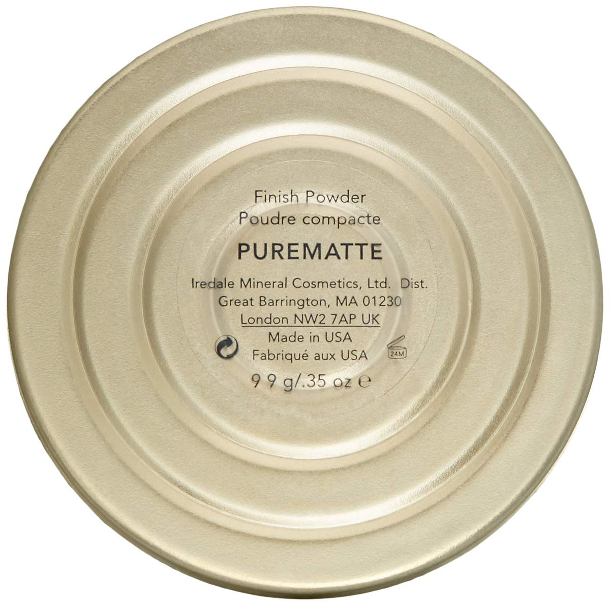 Jane Iredale PureMatte Finish Powder absorbs oil to reduce shine without dulling makeup