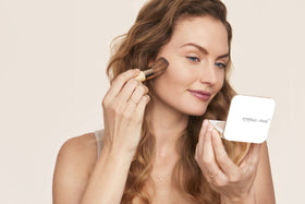 Jane Iredale PurePressed Base Refill matte finish for shine-free look.