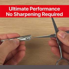 Jatai Feather replacement blades in a professional barber kit