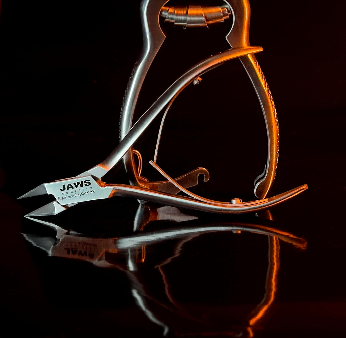 Jaws Podiatry travel-ready clipper shown with compact case