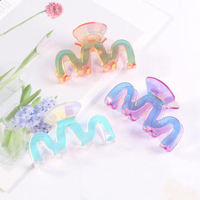 Jayongnee Y2K octopus wave clip lightweight and snag free design.