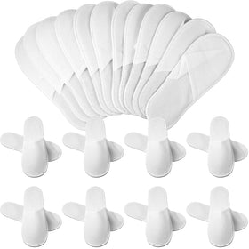 Jecery 40-pairs disposable slippers, closed-toe white, ideal for hotel and spa guests.
