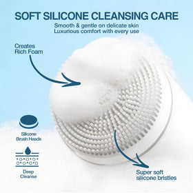Soft makeup cotton head ideal for delicate skin and makeup removal.