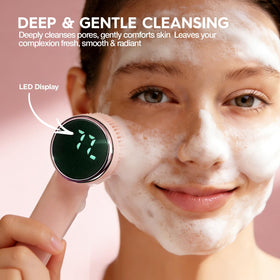Jellystar Spin Exfoliating Brush deeply cleans pores while gentle on skin.