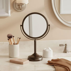 Dual magnification levels support both skincare and makeup tasks