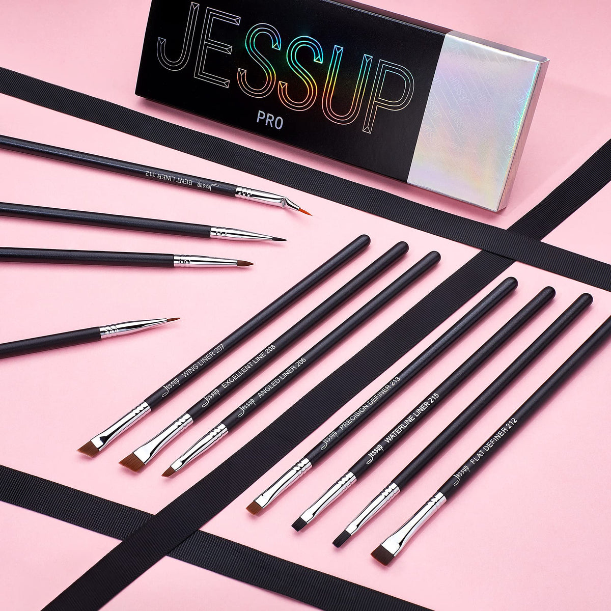 Jessup Eyeliner Brush Set gift box for gifting
