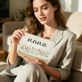 Jeteman Nana Gifts floral makeup bag compact and travel-ready.