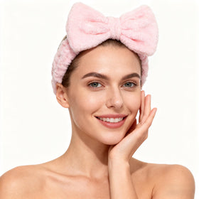 JHJEWH yoga and skincare headband, comfortable wear during activity.