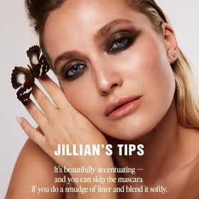 Jillian Dempsey Khôl Eyeliner closeup tip for precise edge shaping.