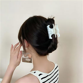 JITUIHOM tortoiseshell butterfly clip smooth edges for styling