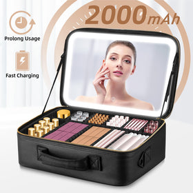 JJhxr makeup bag featuring brush slots to organize brushes.