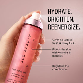 That Glow Mist spray dispersion delivers a refreshing, fine mist for the skin.