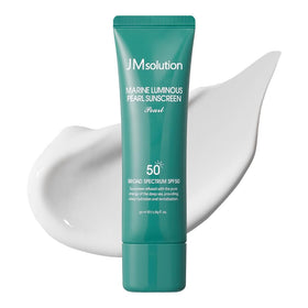 JMsolution Marine Pearl UV Cream bottle showcases lightweight sun protection with a natural finish.
