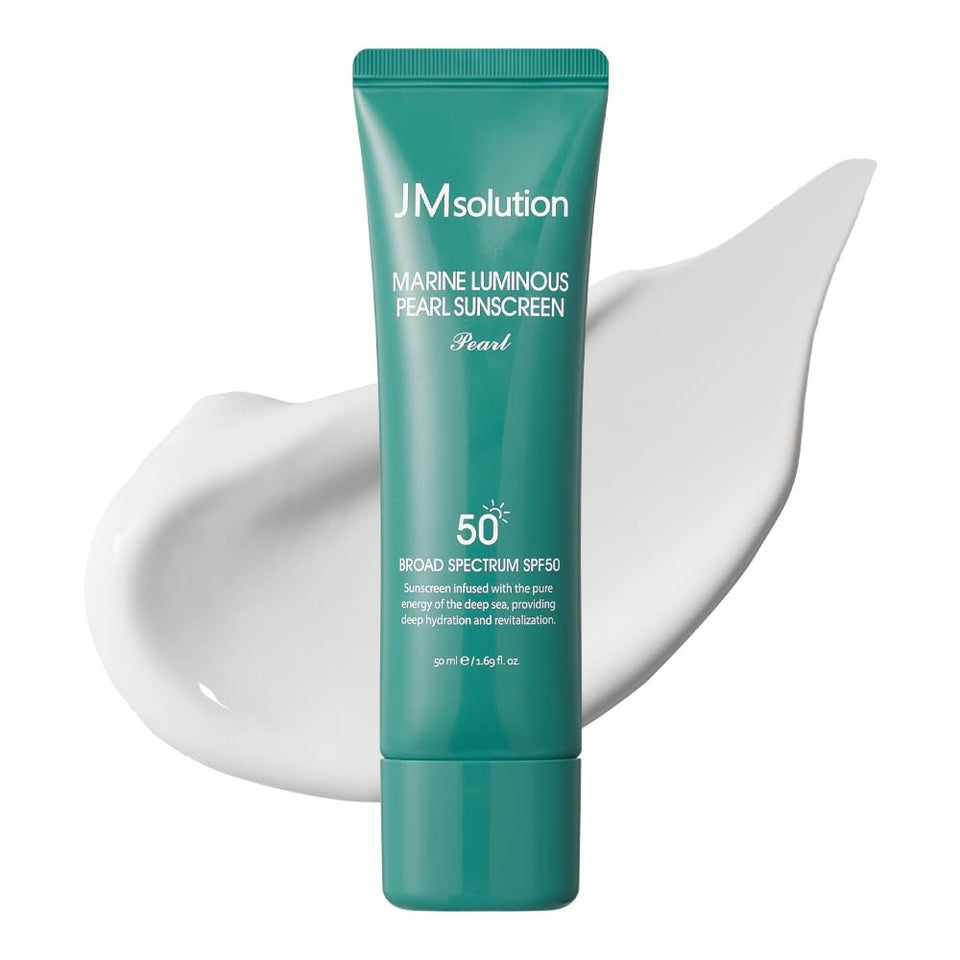JMsolution Marine Pearl UV Cream bottle showcases lightweight sun protection with a natural finish.