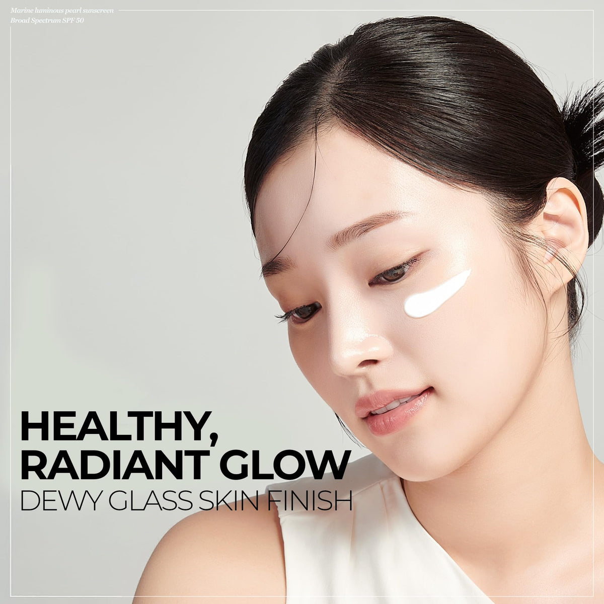 JMsolution Marine Pearl UV Cream glow shot highlights radiant, non-greasy finish.