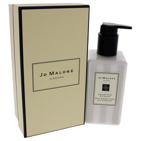 Jo Malone lotion fragrance shot hints delicate, luxurious scent on the skin.