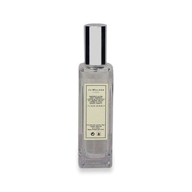 Jo Malone Nectarine Blossom & Honey packaging box displayed for elegant gifting.
