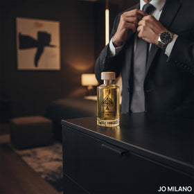 Jo Milano Game of Spades King cap detail highlights craftsmanship.