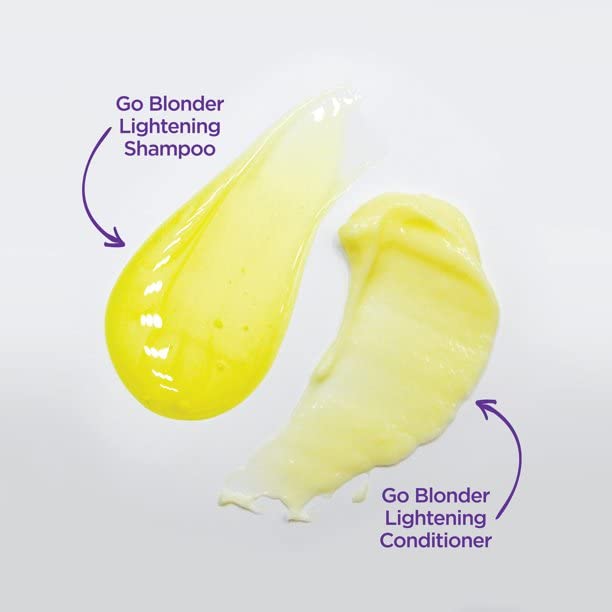 John Frieda Sheer Blonde Go Blonder shampoo lather view on hair.