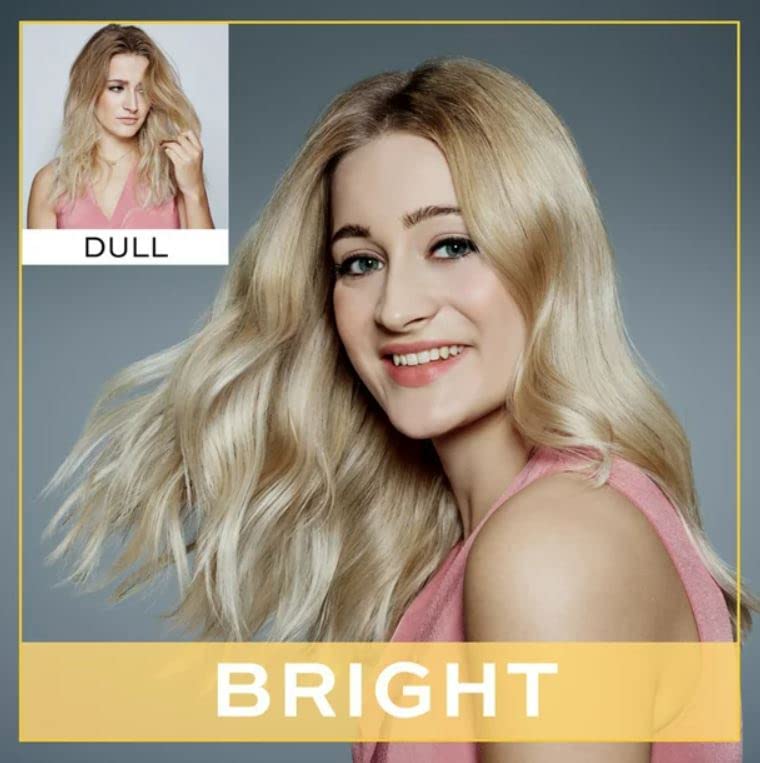 John Frieda Sheer Blonde Go Blonder shampoo pump top for easy application.