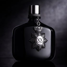 Sandalwood base adds smooth, lasting allure.