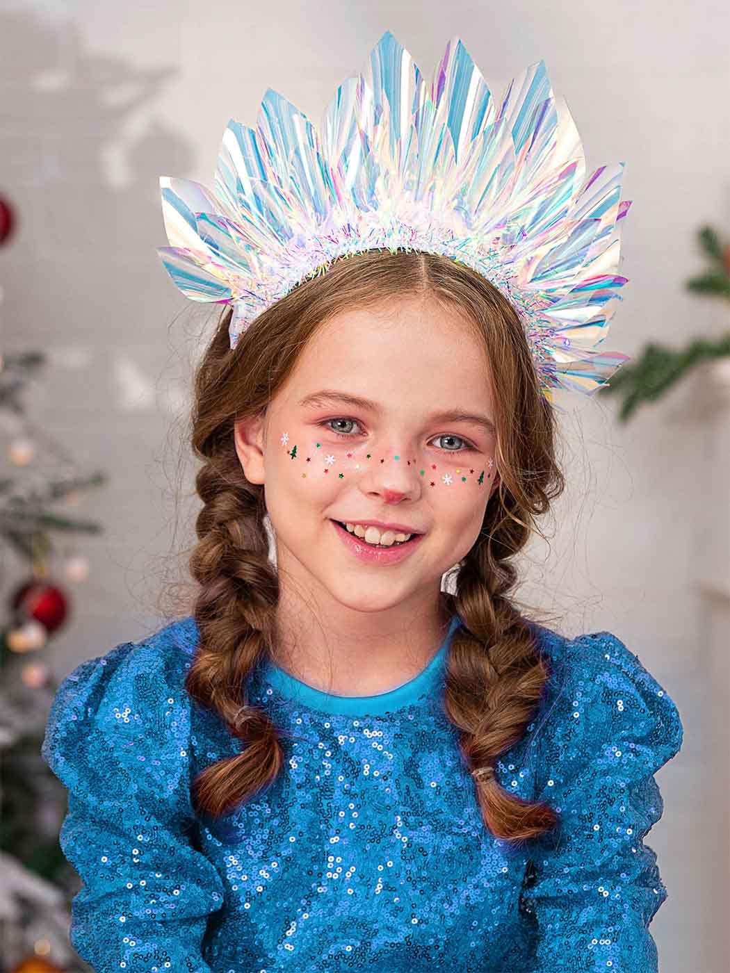 JONKY festival-style glow crown adds radiant accents to costumes and photos.