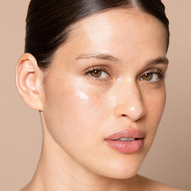 Jouer Glow Drops lightweight, non-greasy serum texture