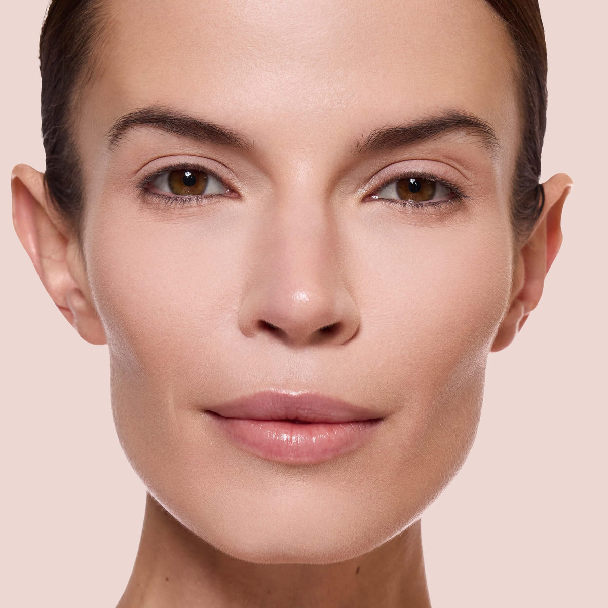 Jouer Soft Focus Brightening Powder skin-tone-match image shows versatility across complexions
