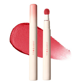 JUDYDOLL Cushion Matte Lip Cream Raspberry Pout application with long-lasting color