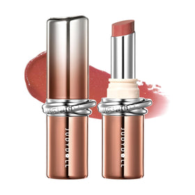 JUDYDOLL PDRN Stay Shine Lipstick serum-application for hydrating lips.