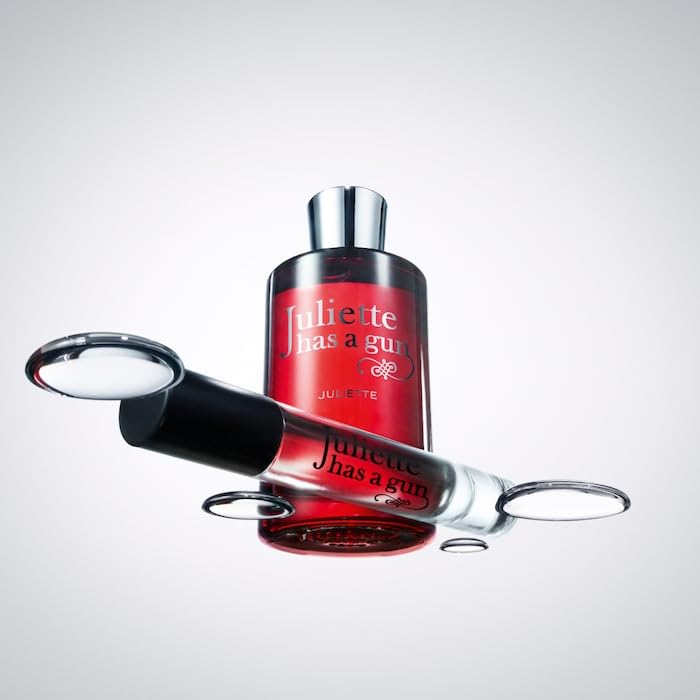 Juliette Has A Gun Juliette Eau de Parfum 7-5ml compact travel invites on-the-go fragrance wear.