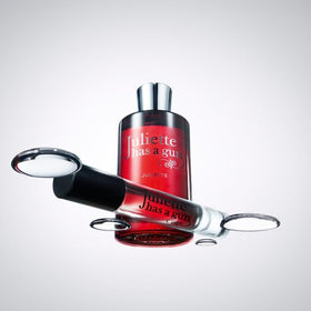 Juliette Has A Gun Juliette Eau de Parfum 7-5ml compact travel invites on-the-go fragrance wear.