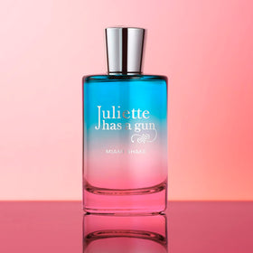 Juliette Has A Gun Miami Shake glass bottle with creamy tones evokes dessert-inspired fragrance