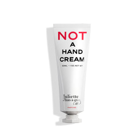 Juliette Has A Gun Not a Hand Cream silky texture on hands for smooth skin