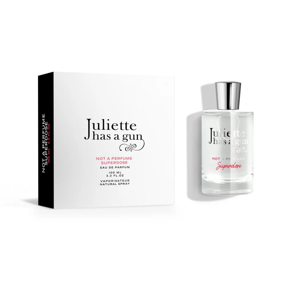 Juliette Has a Gun Not a Perfume Superdose spray creates a precise, even mist.