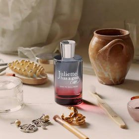 Juliette Has a Gun Ode to Dullness travel size offers subtle unisex allure.