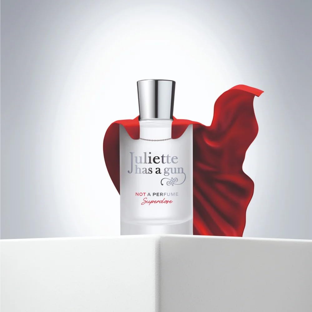 Juliette Has A Gun Superdose cap close-up, minimalist design.