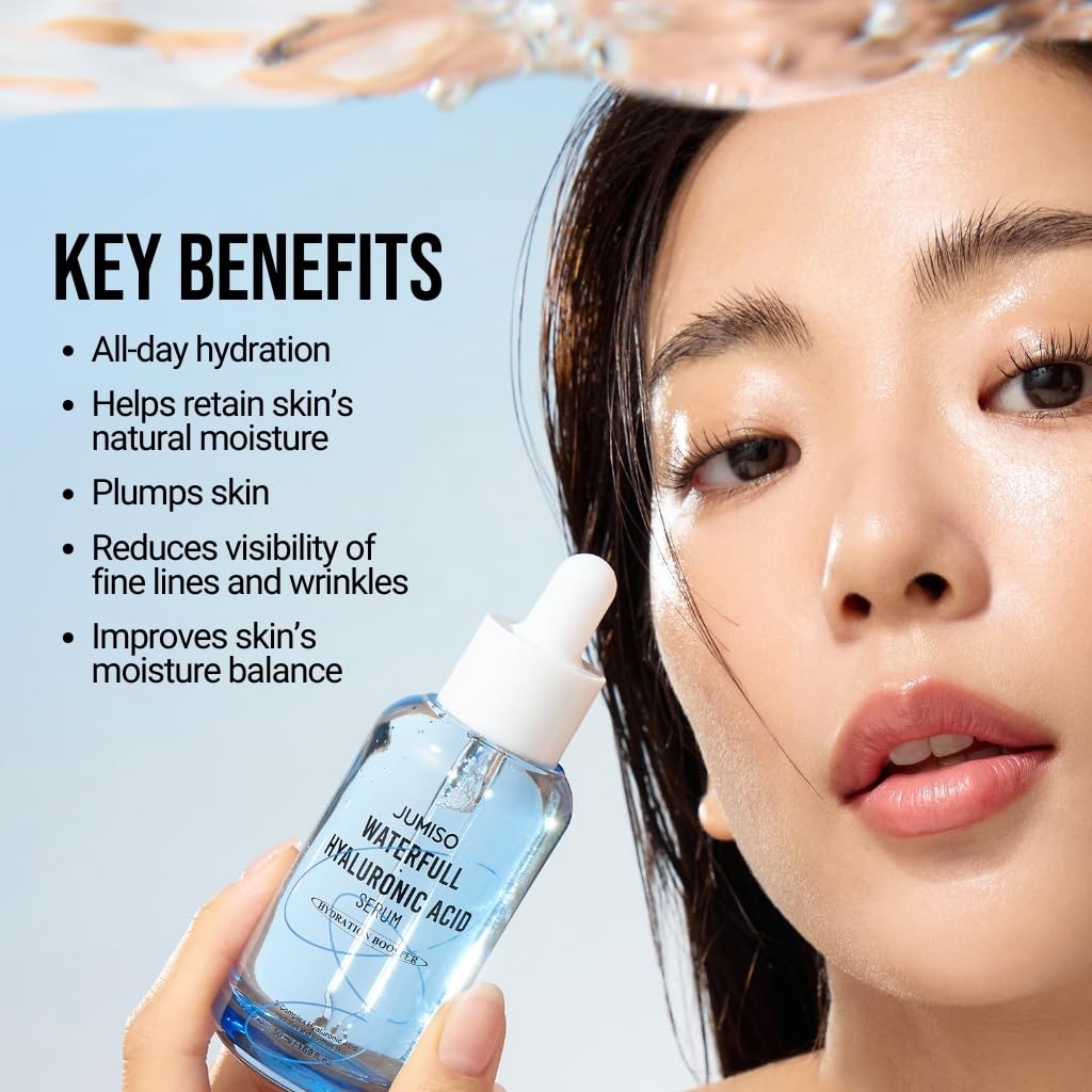 JUMISO Waterfull Serum applied to damp skin demonstrates hydration lock