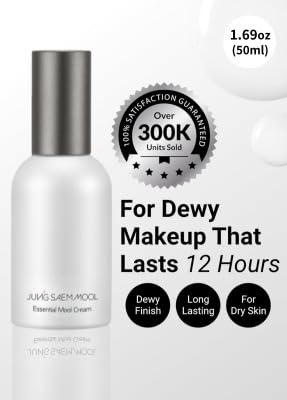 Jung Saem Mool Essential Mool Cream gel-texture provides hydrating, breathable base.
