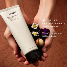 Jurlique Moisture Replenishing Face Cream texture creamy and fast-absorbing.