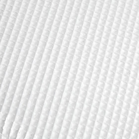 Juvale bold packaging for easy distribution in hospitality spaces