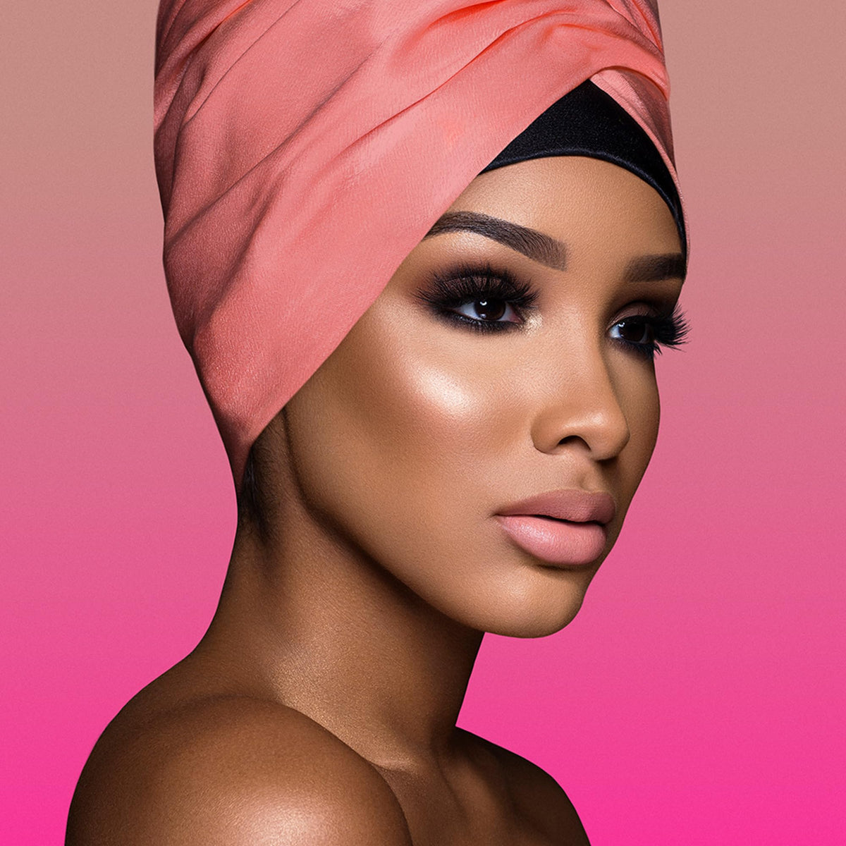 Juvia's Place Lipstick Me center-out application creates smooth, even coverage.