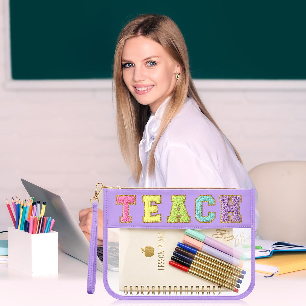 Kacctyen translucent PVC and nylon bag shows contents at a glance.