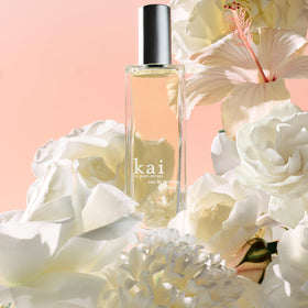 Gardenia wrapped in white exotics delivers a fresh tropical aura
