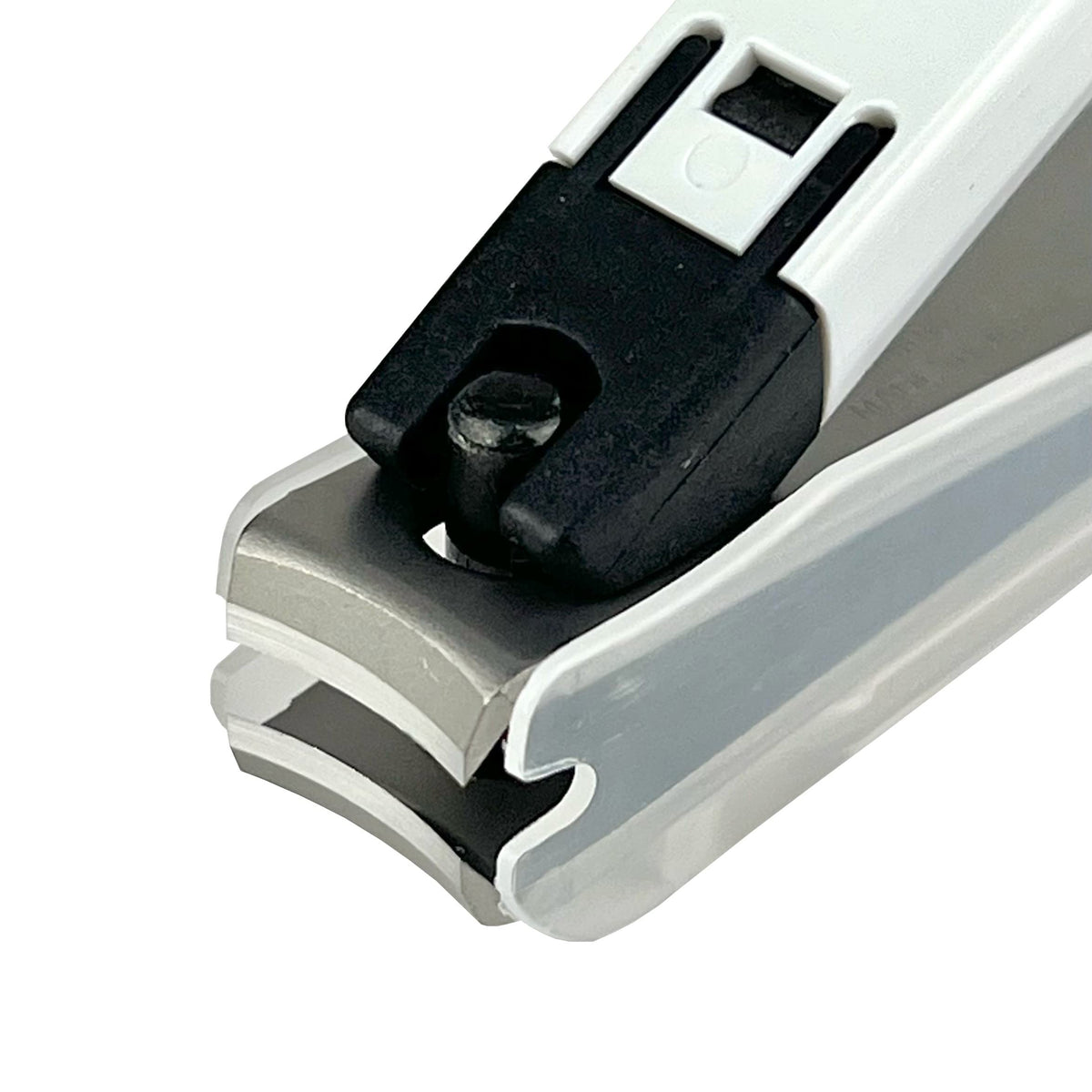 Kai Nail Clippers Type 001S with attached nail file for finishing