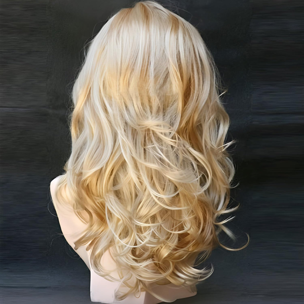 Kalyss wig cap with three combs and adjustable straps keeps the style secure.