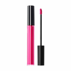 Kat Von D Everlasting Hyperlight Scarlet Pearl bottle closeup shows transfer-proof, bold matte color