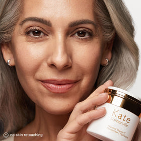 Clinic-inspired formulation of Kate Somerville Retinol Vitamin C Moisturizer